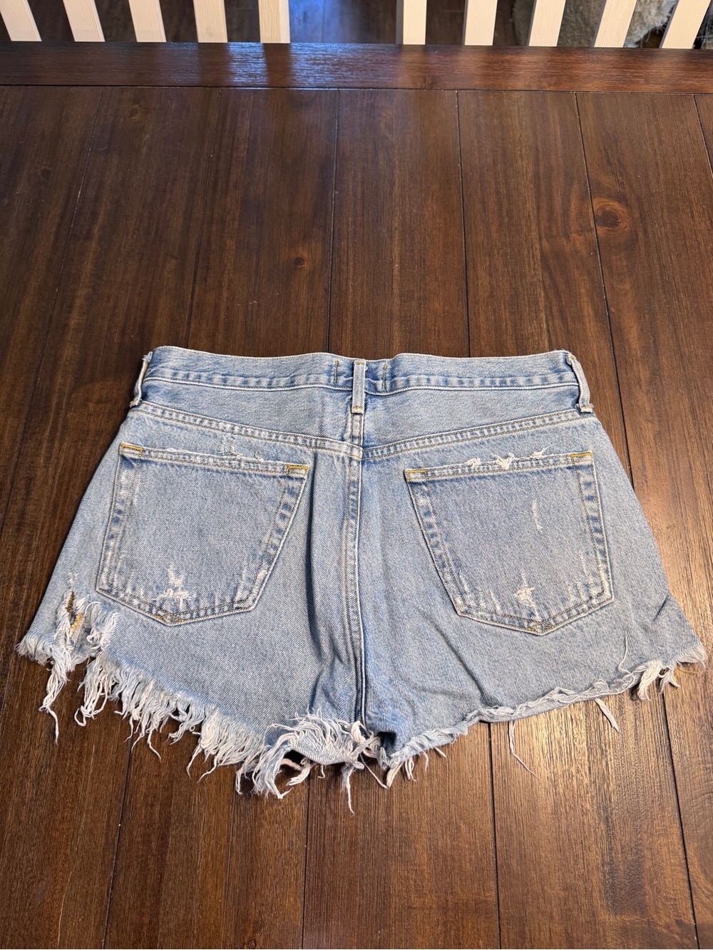 AGOLDE Parker Distressed Denim Shorts S 27 Light Wash High Rise Frayed Hem Short - Picture 5 of 13